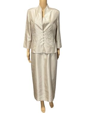 Jessica Howard Elegant Tan Satin Suit with Embroidered Jacket Size 8
